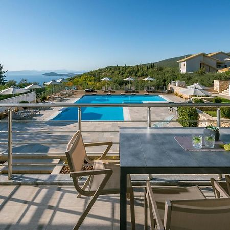 The View Hotel Perdika 外观 照片