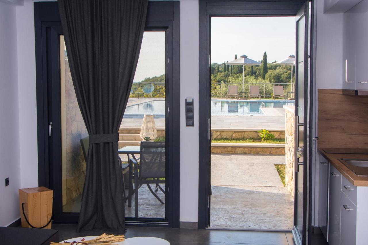 The View Hotel Perdika 外观 照片