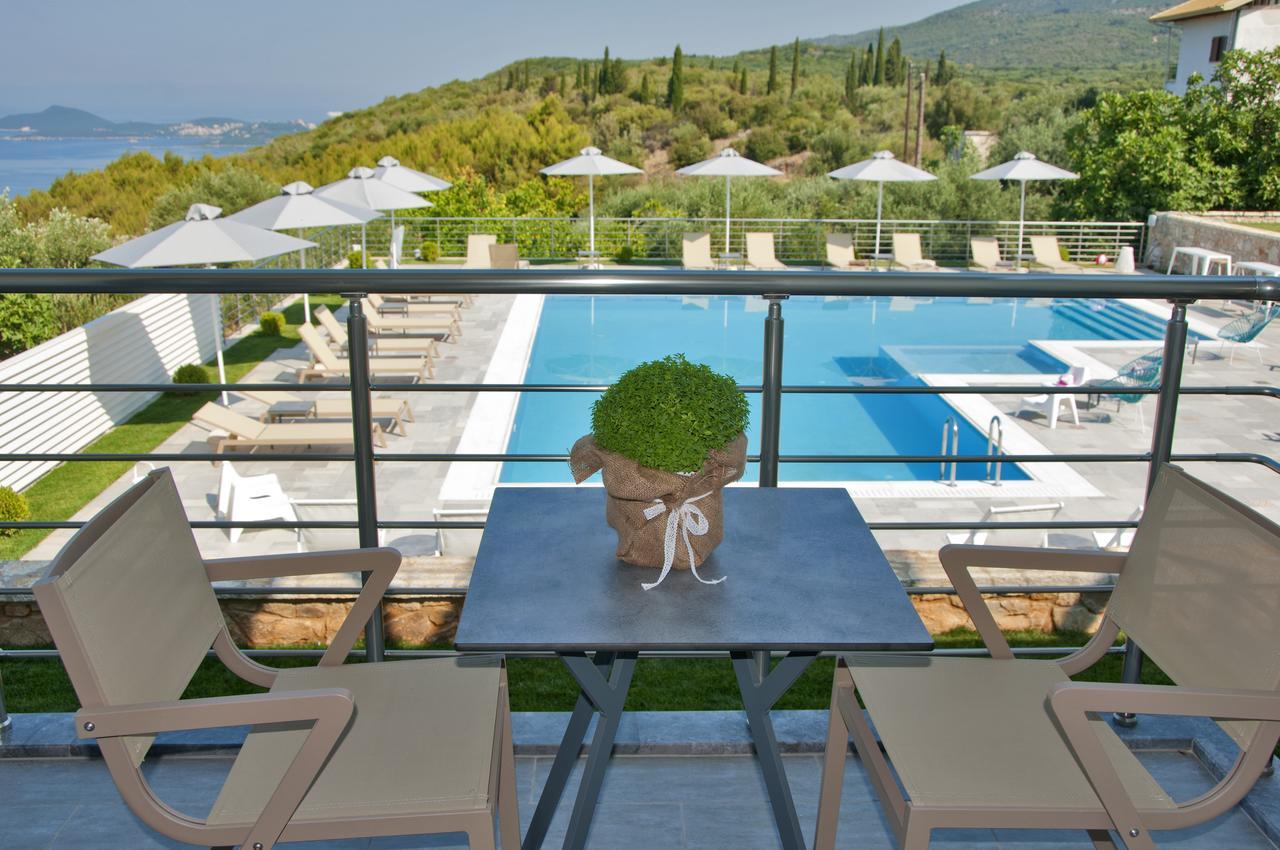 The View Hotel Perdika 外观 照片